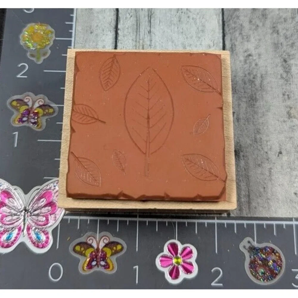 Hero Arts Leaf Pattern II Etched Background E2109 Rubber Stamp Wood #F87